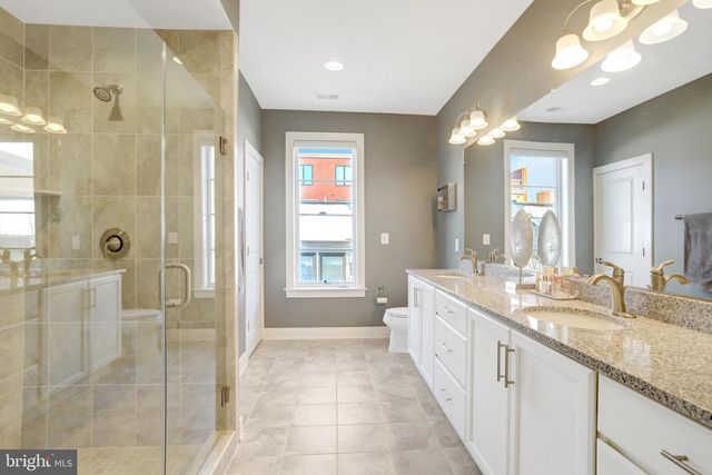 2104 MAIN LINE BLVD, Alexandria, VA 22301