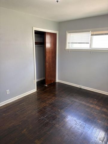 8134 Herbert AVENUE, Milwaukee, WI 53218