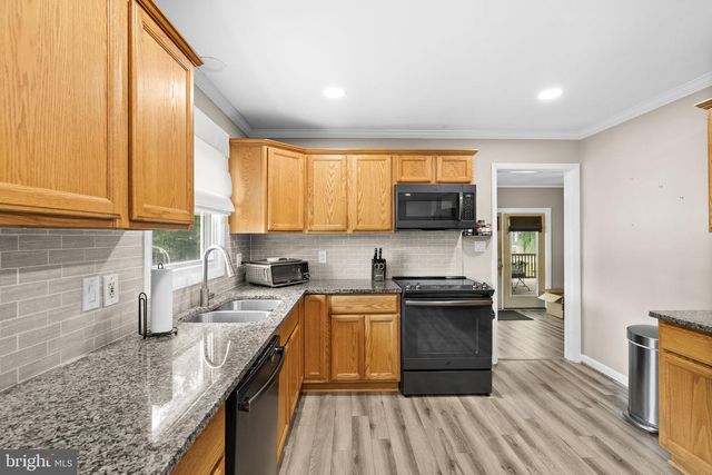 10205 ELYS FORD RD, Fredericksburg, VA 22407