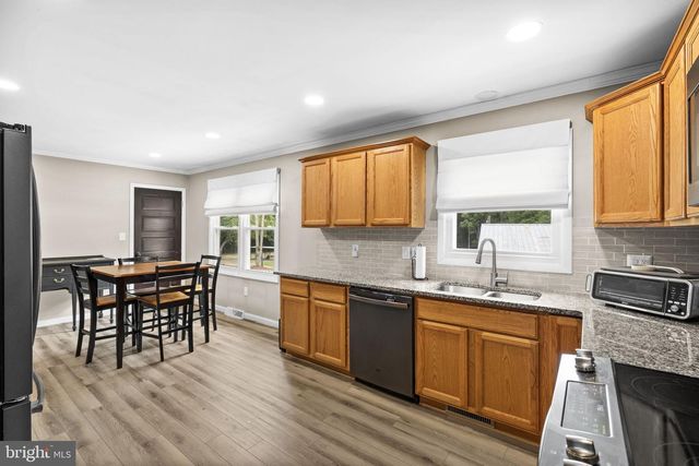 10205 ELYS FORD RD, Fredericksburg, VA 22407