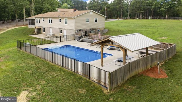 10205 ELYS FORD RD, Fredericksburg, VA 22407