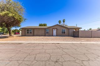 7613 E FLOSSMOOR Avenue, Mesa, AZ 85208