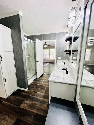 24638 Shady Oaks Boulevard, Montgomery, TX 77316