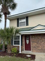 1432 Highway 544 Apt B7, Conway, SC 29526