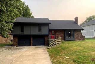 1105 Brookside Place, Raymore, MO 64083