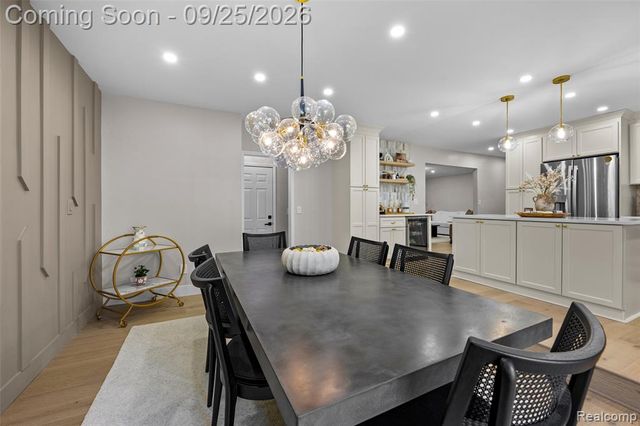 29510 Lyndon Street, Livonia, MI 48154