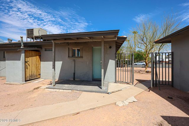 2919 E oak Place 2, Phoenix, AZ 85008