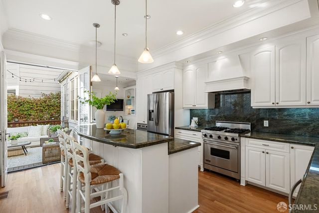 1705 Gough Street, San Francisco, CA 94109