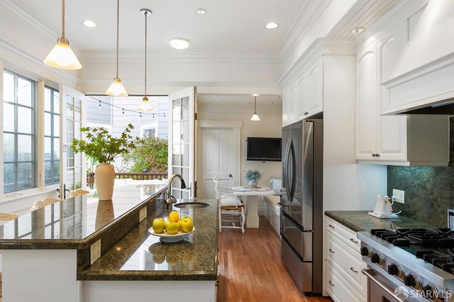 1705 Gough Street, San Francisco, CA 94109