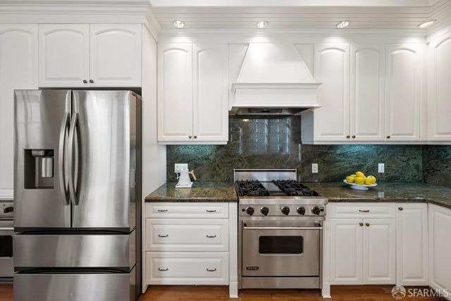 1705 Gough Street, San Francisco, CA 94109