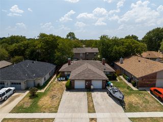 321 Gardenview Street, Denton, TX 76207