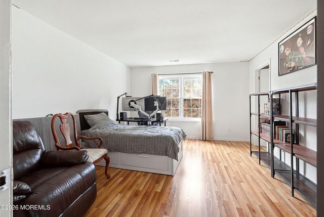 711 Zlotkin Circle 6, Freehold, NJ 07728