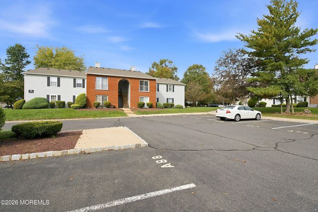 711 Zlotkin Circle 6, Freehold, NJ 07728