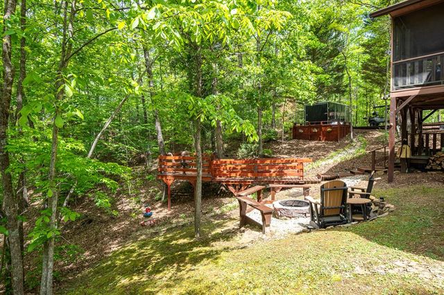 9 Settlers Crossing Way, Murphy, NC 28906