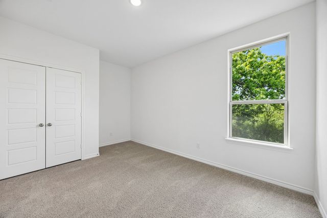 504-506 Trailhead Lane, Denton, TX 76205