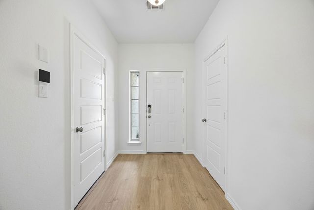 504-506 Trailhead Lane, Denton, TX 76205
