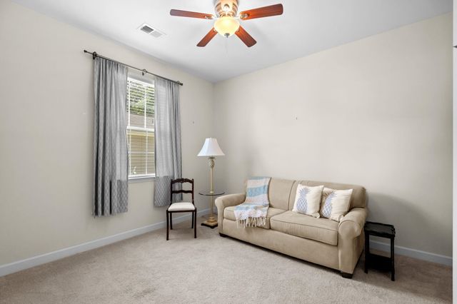 181 Ridge Point Dr., Conway, SC 29526