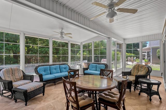 181 Ridge Point Dr., Conway, SC 29526