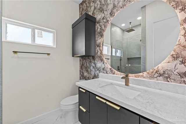 904 39th Street, San Juan, TX 78589