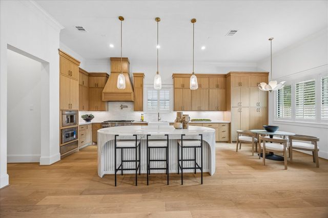 1457 Curtin Street, Houston, TX 77018