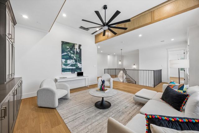 1457 Curtin Street, Houston, TX 77018