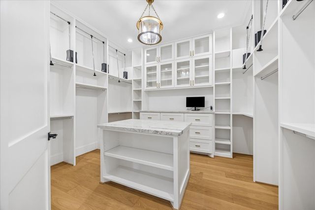 1457 Curtin Street, Houston, TX 77018