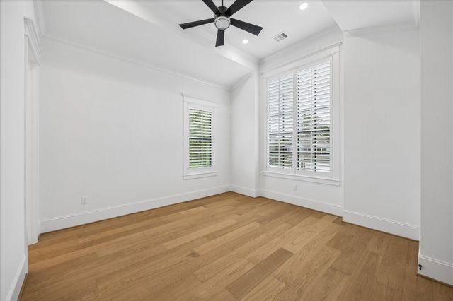 1457 Curtin Street, Houston, TX 77018