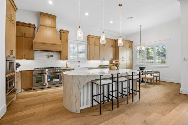 1457 Curtin Street, Houston, TX 77018