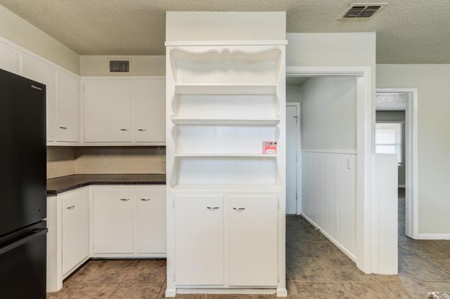 5017 46th Street, Lubbock, TX 79414
