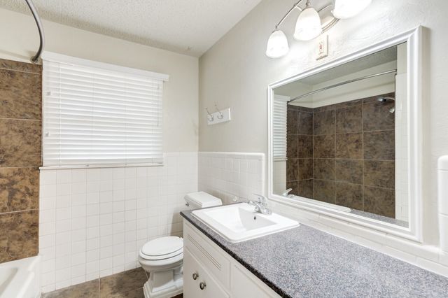 5017 46th Street, Lubbock, TX 79414