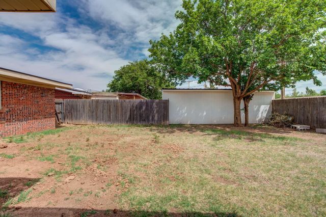 5017 46th Street, Lubbock, TX 79414