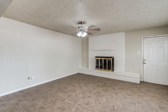 5017 46th Street, Lubbock, TX 79414