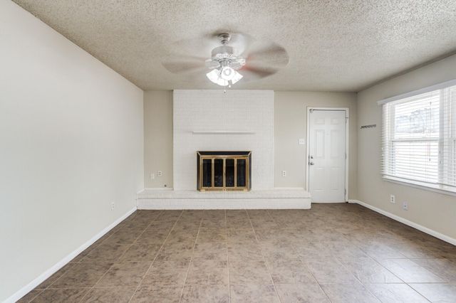 5017 46th Street, Lubbock, TX 79414