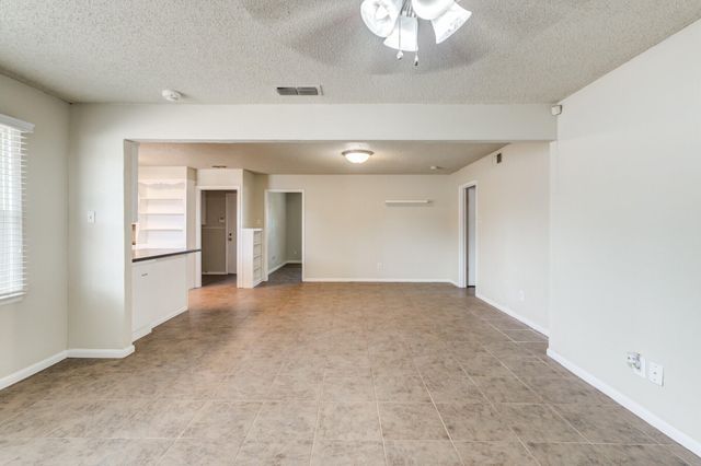 5017 46th Street, Lubbock, TX 79414