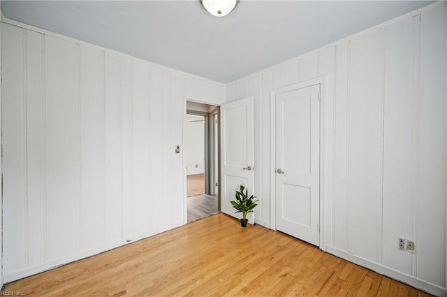 125 Cambridge PL, Hampton, VA 23669