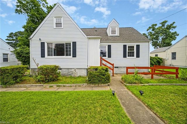 125 Cambridge PL, Hampton, VA 23669
