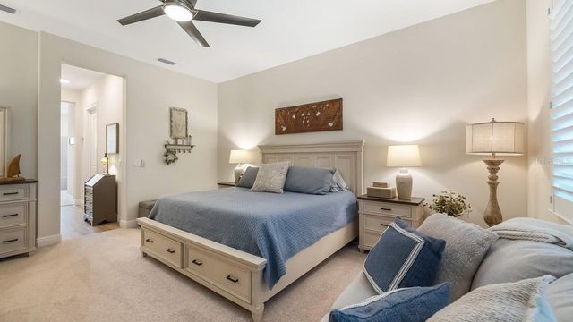 4008 PINNACLE PLACE COURT, Lady Lake, FL 32159