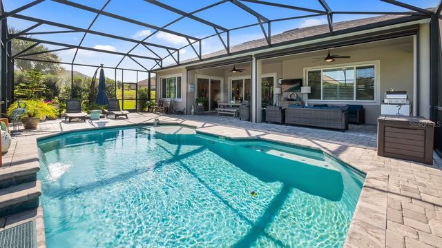 4008 PINNACLE PLACE COURT, Lady Lake, FL 32159