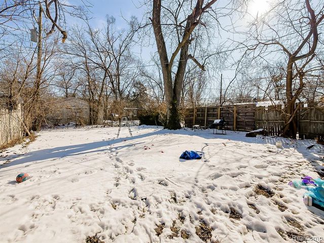 19452 Prevost Street, Detroit, MI 48235