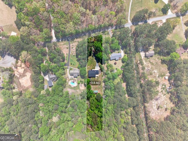 208 Thompson Road, Tyrone, GA 30290