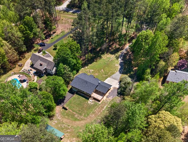 208 Thompson Road, Tyrone, GA 30290