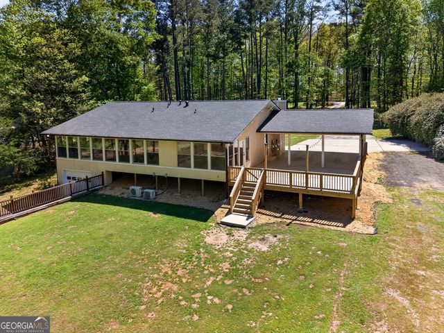 208 Thompson Road, Tyrone, GA 30290