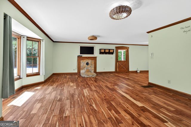 208 Thompson Road, Tyrone, GA 30290