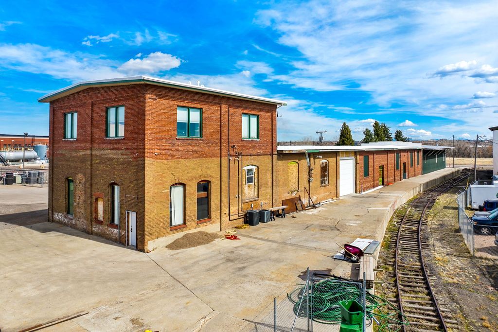 700 Keogh Court, Great Falls, MT 59404