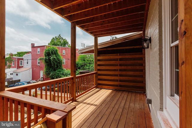 522 W JAMES ST, Lancaster, PA 17603