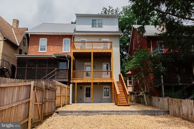 522 W JAMES ST, Lancaster, PA 17603