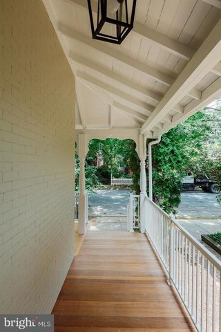 522 W JAMES ST, Lancaster, PA 17603