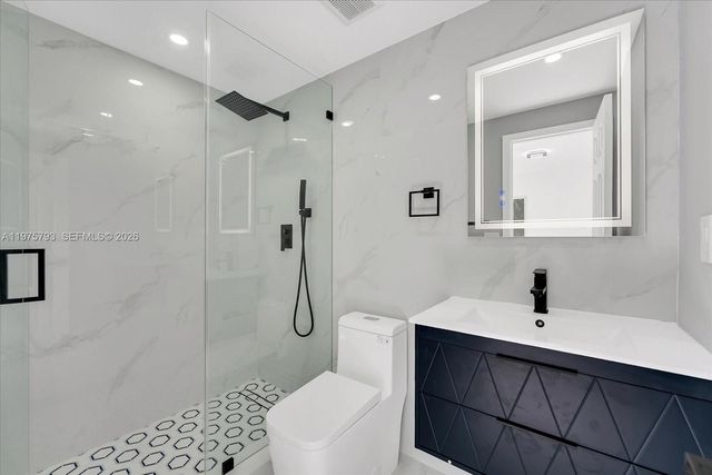 910 NW 133rd St, North Miami, FL 33168