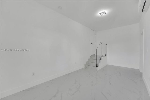 910 NW 133rd St, North Miami, FL 33168