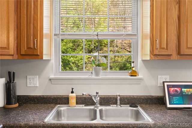 12014 Timberfield Court, Sellersburg, IN 47172